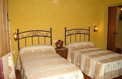 Algarinejo House | Holiday house Fuentes de Cesna for 1 - 6 persons with 3 bedrooms - Holiday home