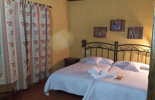 Algarinejo House | Holiday house Fuentes de Cesna for 1 - 6 persons with 3 bedrooms - Holiday home