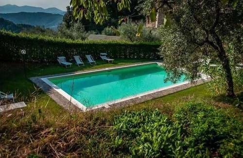 Castello House | Holiday house for 10 persons approx. 170 qm in Castello, Tuscany (Province Lucca)