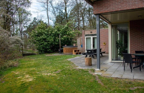 Municipality of De Wolden House | Holiday house for 18 persons approx. 200 qm in Ruinen, Drenthe