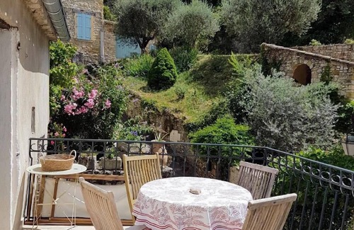 Gigondas House | Holiday house Gigondas for 1 - 4 persons with 2 bedrooms - Holiday home