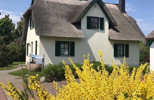 Glowe House | Holiday house Glowe for 1 - 4 persons with 2 bedrooms - Holiday house