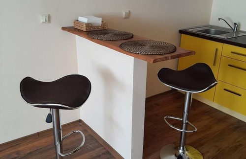 Primorski House | Holiday house Golden Sands for 1 - 3 persons with 1 bedroom - Holiday house