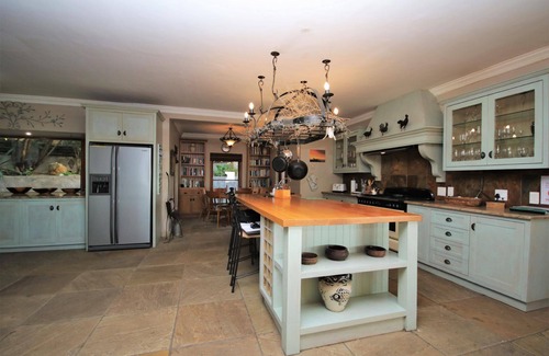 Mountainside House | Holiday house Gordons Bay for 8 - 16 persons with 6 bedrooms - Holiday house