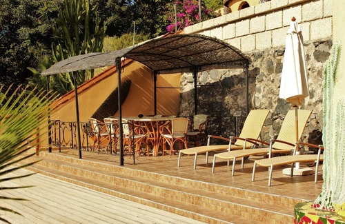 Guia de Isora House | Holiday house Guia de Isora for 1 - 10 persons with 4 bedrooms - Holiday home