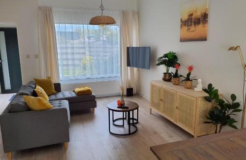 Noordwijkerhout House | Holiday house Happy House - 2 km from the beach