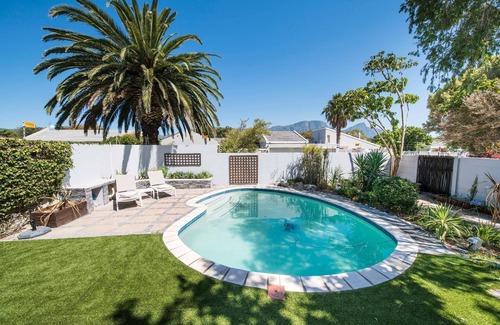 Plumstead House | Holiday house Hout Bay for 2 - 8 persons with 3 bedrooms - Holiday house