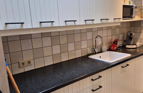 Den Burg House | Holiday House in Den Burg with Private Parking