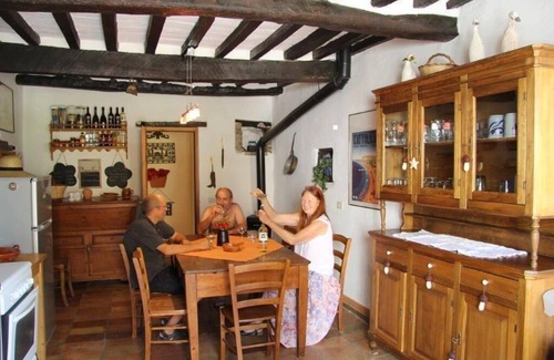 Urbino House | Holiday house in Italy with a pool – ideal for families with children or groups of up to 12 persons