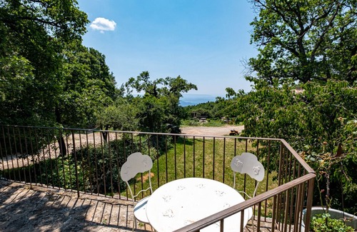 Rustrel House | Holiday house in the heights of Villars