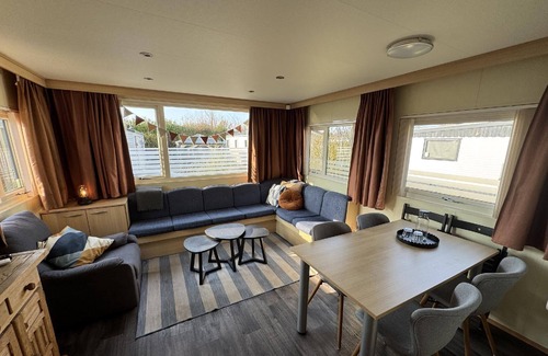 Municipality of Noord-Beveland House | Holiday house Kamperland for 1 - 6 persons with 3 bedrooms - Holiday home