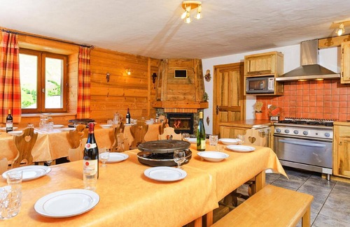 Le Bettaix House | Holiday house Les Granges for 1 - 24 persons with 10 bedrooms - Holiday home