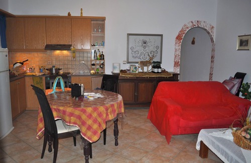Agios Gordios Apartment | Holiday House Litsa 50 metres from Agios Gordios Beach