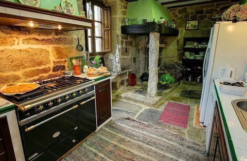 Cotobade House | Holiday house Loureiro for 1 - 16 persons with 8 bedrooms - Holiday house