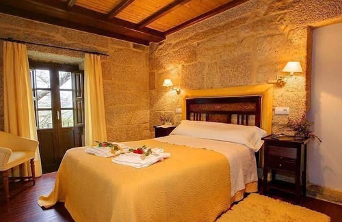 Cotobade House | Holiday house Loureiro for 1 - 16 persons with 8 bedrooms - Holiday house