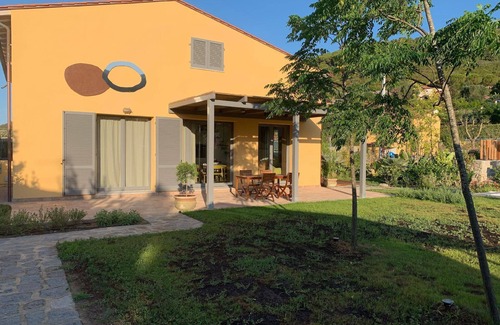 Campo nell'Elba House | Holiday house Marina di Campo for 1 - 6 persons with 2 bedrooms - Twin house