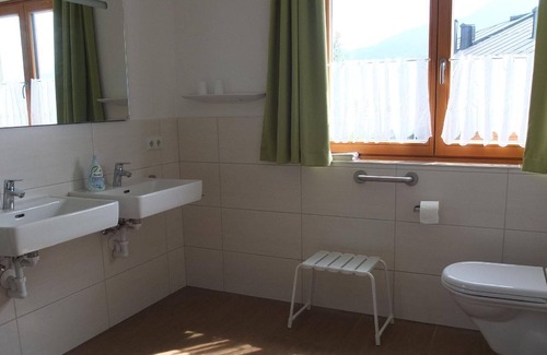 Lahntal House | Holiday house Maishofen for 2 - 14 persons with 5 bedrooms - Holiday home