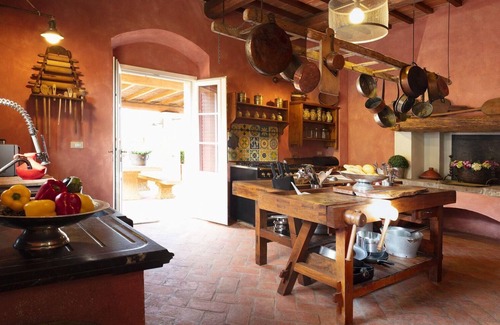 Montescudaio House | Holiday house Montescudaio for 1 - 18 persons with 5 bedrooms - Holiday home