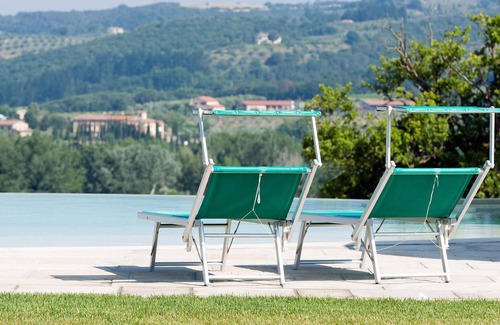 Montescudaio House | Holiday house Montescudaio for 1 - 18 persons with 5 bedrooms - Holiday home