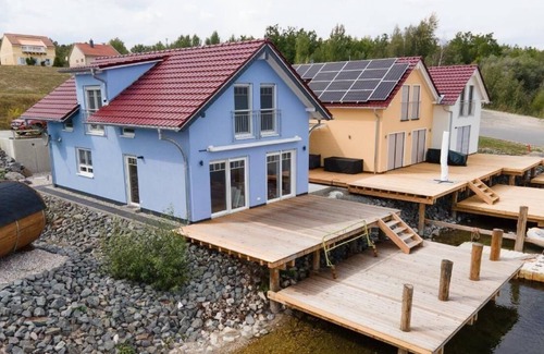 Mucheln House | Holiday house Mücheln for 1 - 5 persons with 3 bedrooms - Holiday home