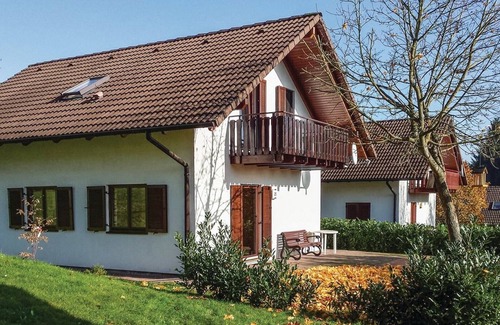 Kirchheim House | Holiday house near Nina (lake, forest, wellness)