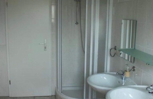 Neuendorf House | Holiday house Neuendorf for 1 - 9 persons with 3 bedrooms - Row house