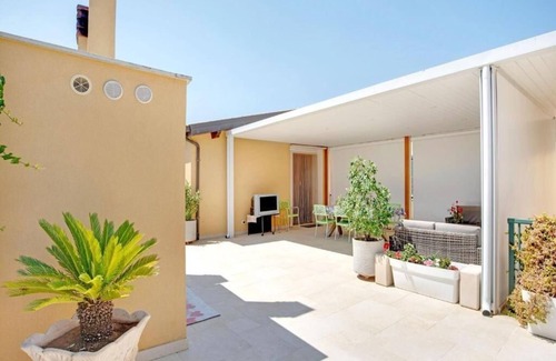 Reitani House | Holiday house Noto for 2 - 6 persons with 3 bedrooms - Holiday home