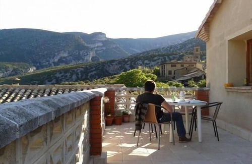 Rodellar House | Holiday house Rodellar for 1 - 12 persons with 6 bedrooms - Holiday home