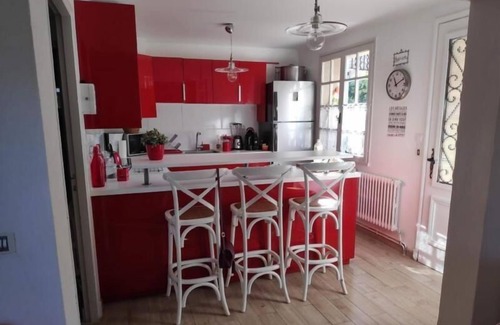 Saignon House | Holiday house Saignon for 1 - 13 persons with 5 bedrooms - Holiday home