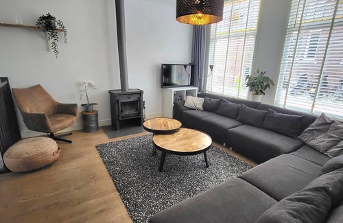 Scheveningen House | Holiday house Scheveningen for 1 - 6 persons with 3 bedrooms - Row house