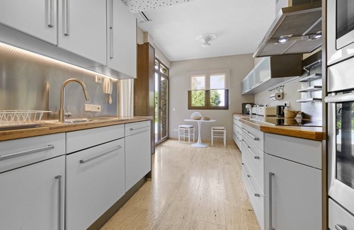 Sencelles House | Holiday house Sencelles for 1 - 10 persons with 5 bedrooms - Holiday home