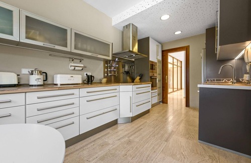 Sencelles House | Holiday house Sencelles for 1 - 10 persons with 5 bedrooms - Holiday home