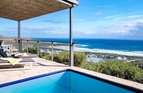 Cape Peninsula House | Holiday house Simons Town for 1 - 6 persons with 3 bedrooms - Holiday house