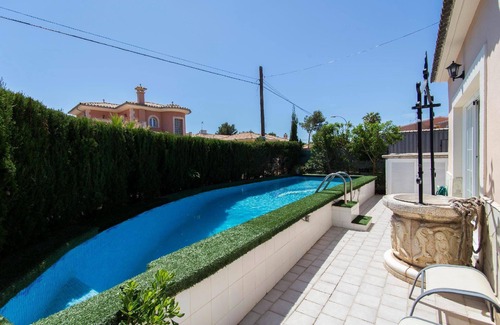 Son Ferrer House | Holiday house Son Ferrer for 1 - 8 persons with 3 bedrooms - Row house