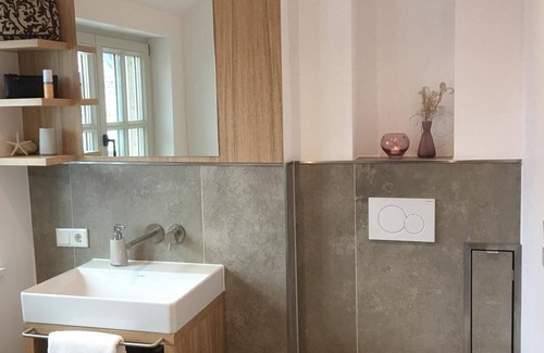 Spiekeroog House | Holiday house Spiekeroog (Ort) for 1 - 4 persons with 2 bedrooms - Row house