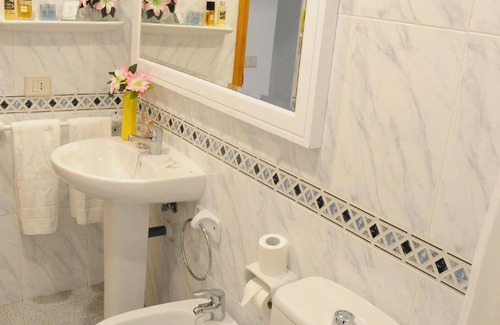 Vecindario House | Holiday house Vecindario for 2 - 5 persons with 2 bedrooms - Holiday apartment in one or multi-famil