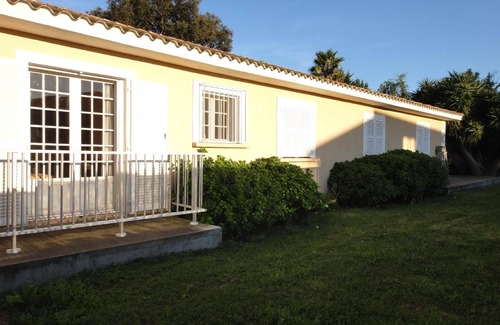 Vescovato House | Holiday house Vescovato for 1 - 8 persons with 4 bedrooms - Row house