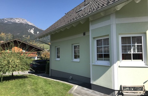 Aich House | Holiday house Villa Hasi apartment in Aich near Schladming