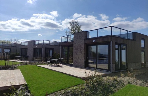 Sint Jansklooster House | Holiday house Wanneperveen for 1 - 4 persons with 2 bedrooms - Holiday home