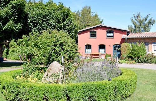 Reinberg Apartment | Holiday house with fireplace on the farm near Stahlbrode