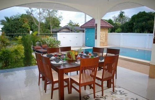 Rayong House | Holiday house with private pool for 6 persons approx. 210 m² in Ban Phe, Central Thailand