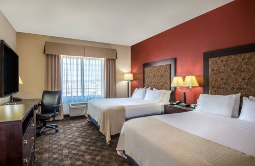 Casper Hotel | Holiday Inn Casper East - Medical Center by IHG