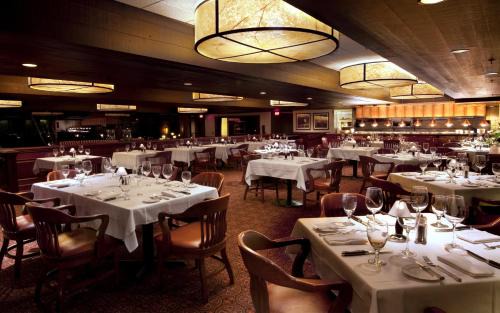 Lake Geneva Resort | Holiday Inn Club Vacations at Lake Geneva Resort