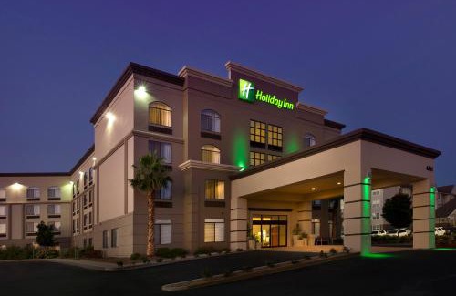 Biggs Field Hotel | Holiday Inn El Paso Airport by IHG