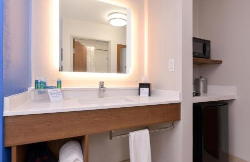 Glenwood Springs Hotel | Holiday Inn Express Glenwood Springs Aspen Area by IHG