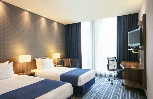 Amsterdam South Hotel | Holiday Inn Express Amsterdam - South by IHG