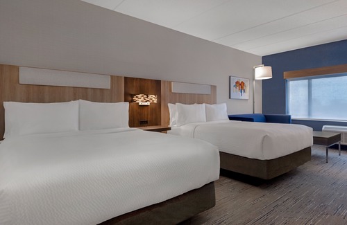 Saint Thomas Hotel | Holiday Inn Express & Suites St.Thomas by IHG