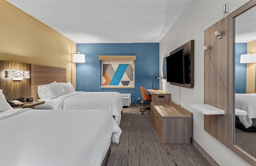 Crockett Hotel | Holiday Inn Express Crockett by IHG
