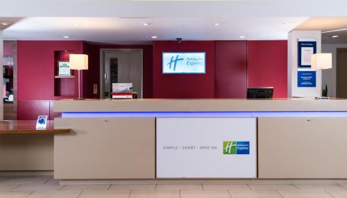 Pride Park Hotel | Holiday Inn Express Derby Pride Park by IHG