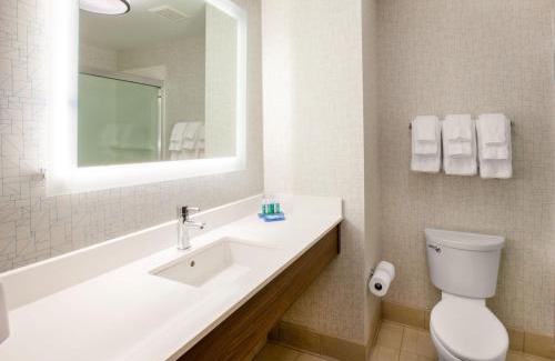 Hawthorne Hotel | Holiday Inn Express Hotel & Suites Los Angeles Airport Hawthorne by IHG